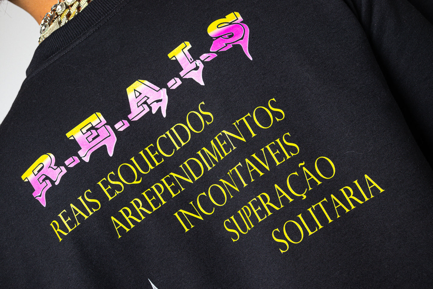 T-SHIRT OVERSIZED "R.E.A.I.S"