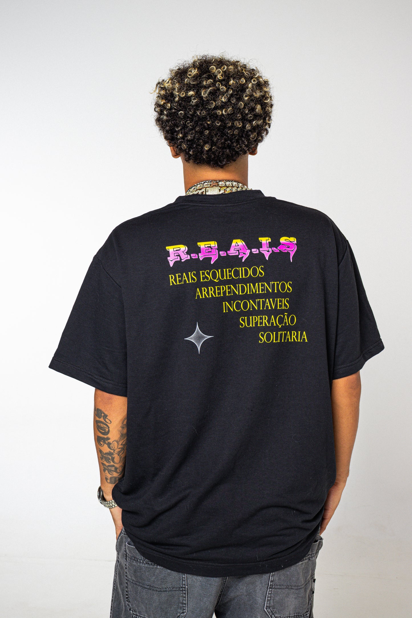 T-SHIRT OVERSIZED "R.E.A.I.S"
